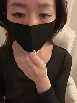 wennuan-uuuu online show from 03-10-26, 04:45