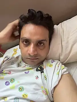 online4u08 online show from 03-22-26, 05:16