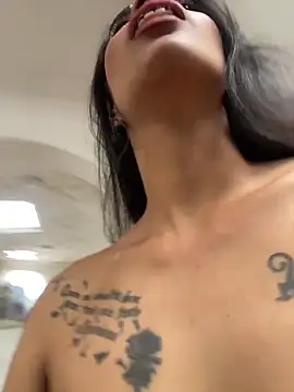 Tashi7 online show from 02-28-26, 01:45