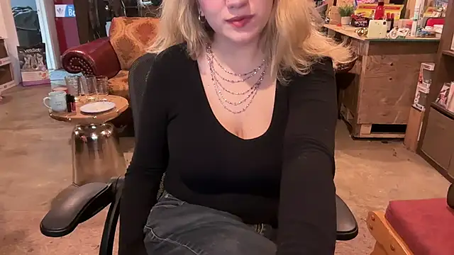 chatonxxx online show from 03-03-26, 07:20