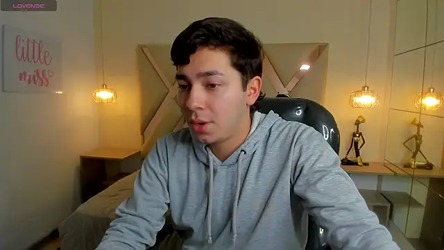 Julian Smith21 online show from 03-15-26, 03:40