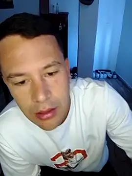 Ferrandiz23 online show from 03-04-26, 02:34