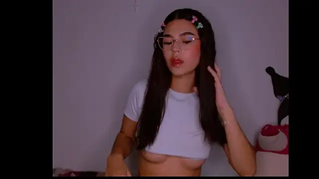 Snapshot of Nixieblaze chatting on 03-06-26, 06:15 Nixieblaze online show from 03-06-26, 06:15