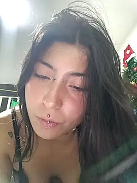 Little Sweett online show from 03-08-26, 02:04