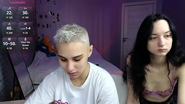 LuxuryLoverss online show from 04-27-26, 11:08