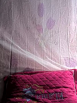 juicy-milu online show from 03-23-26, 09:02