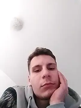 Snapshot of ah_ass chatting on 03-02-26, 01:18 ah ass online show from 03-02-26, 01:18