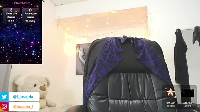 Snapshot of FranchescaSexy1 chatting on 09-30-25, 10:59 FranchescaSexy1 online show from 09-30-25, 10:59