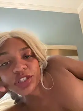 Snapshot of princessandthefootjob chatting on 05-16-26, 06:43 princessandthefootjob online show from 05-16-26, 06:43