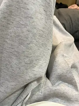 NniuAh online show from 02-24-26, 10:35