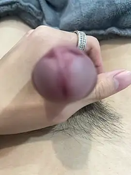 NniuAh online show from 02-25-26, 10:58