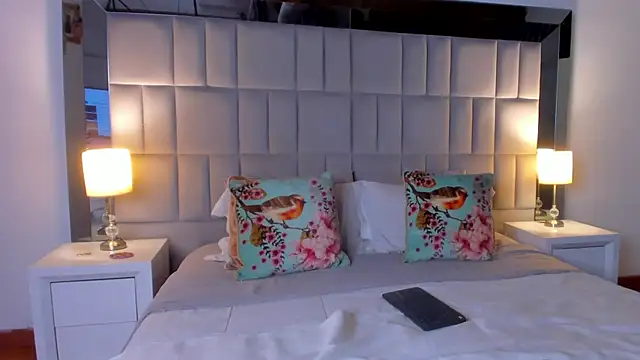 Snapshot of Tiffanyy_Lam chatting on 03-06-26, 12:40 Tiffanyy Lam online show from 03-06-26, 12:40