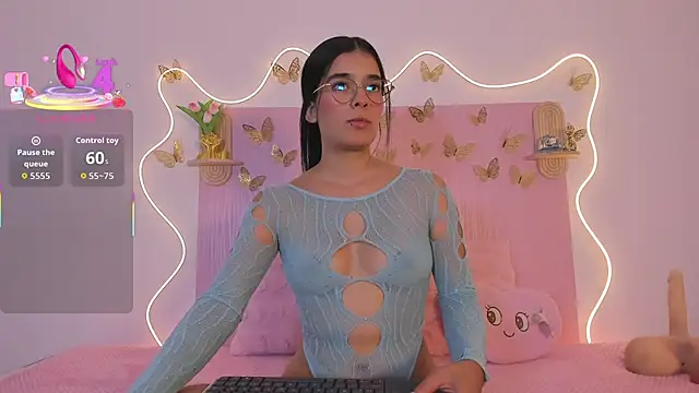 Isaa-queen online show from 03-17-26, 12:37