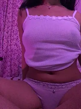 eemilyy22 online show from 03-03-26, 02:39