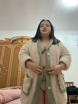 Snapshot of ShuTing23 chatting on 02-25-26, 10:47 ShuTing23 online show from 02-25-26, 10:47