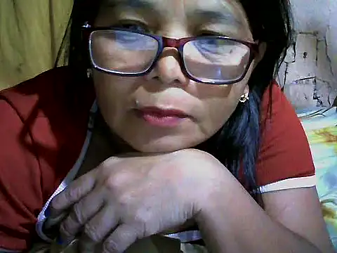 Flowerblossom123 online show from 04-12-26, 06:46