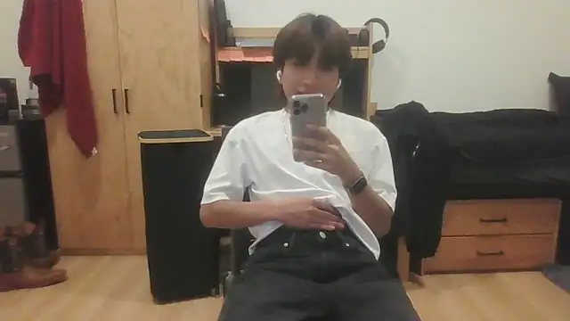 Ethangh001 online show from 02-24-26, 03:15