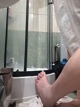 milffa online show from 04-15-26, 09:04