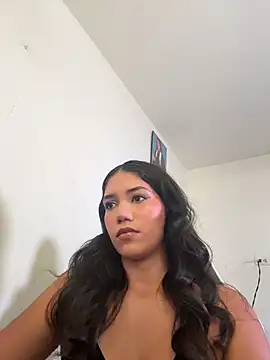 MikaelaFlgg online show from 03-26-26, 05:18