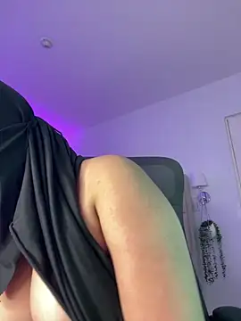 Yasmin cute online show from 05-02-26, 09:09