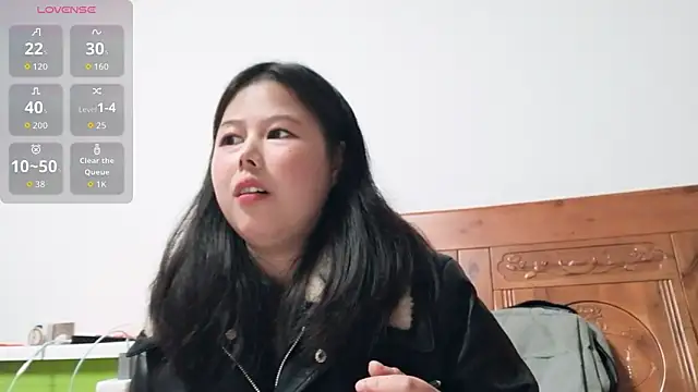 Hannah-33 online show from 03-09-26, 01:04