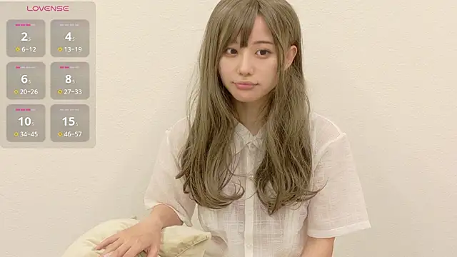 Snapshot of xx_TSUBASA_xx chatting on 06-14-26, 05:42 xx TSUBASA xx online show from 06-14-26, 05:42