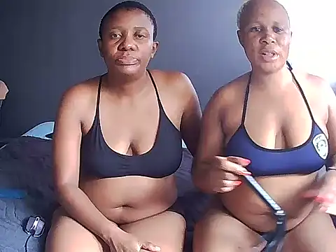 Snapshot of CocoAssDuo chatting on 02-24-26, 11:30 CocoAssDuo online show from 02-24-26, 11:30