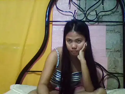 Snapshot of NaughtyAsianGirl4u chatting on 03-15-26, 11:44 NaughtyAsianGirl4u online show from 03-15-26, 11:44