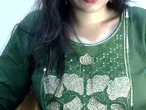 Neha Sharma2 online show from 04-20-26, 01:14