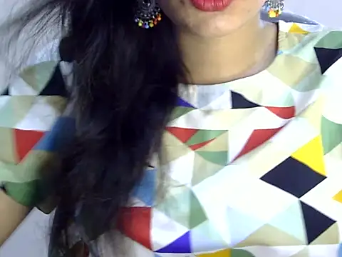 Neha Sharma2 online show from 04-28-26, 09:36