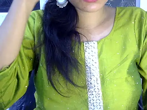 Snapshot of Neha_Sharma2 chatting on 05-31-26, 02:13 Neha Sharma2 online show from 05-31-26, 02:13