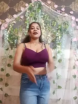 lovely-girl99 online show from 03-13-26, 05:36