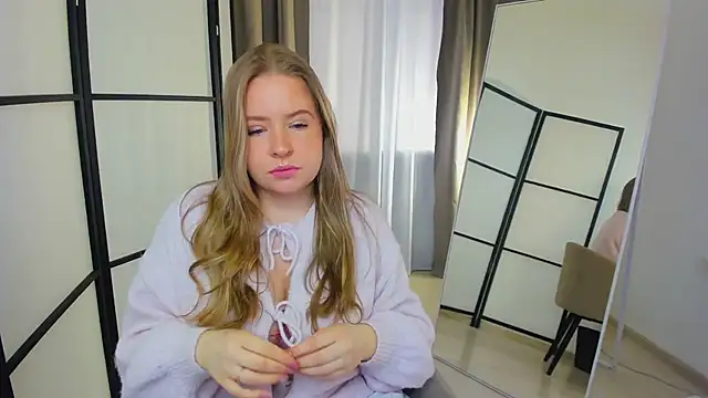 Snapshot of Arya_Thomas chatting on 03-06-26, 12:01 Arya Thomas online show from 03-06-26, 12:01