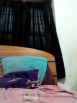 Snapshot of madhu2002sl chatting on 02-26-26, 12:37 madhu2002sl online show from 02-26-26, 12:37