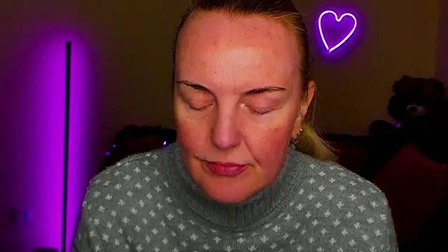 Bella soulmate online show from 04-25-26, 01:41