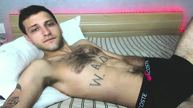 DarkRogue19 online show from 04-09-26, 05:18