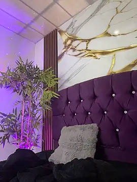 aurora ec online show from 03-06-26, 12:23