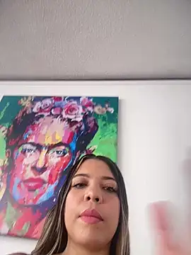 Snapshot of AdaPink_ chatting on 03-12-26, 05:30 AdaPink online show from 03-12-26, 05:30