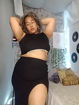 medusafox  online show from 04-26-26, 04:32