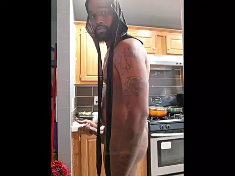 Snapshot of kingbbd6969 chatting on 03-09-26, 06:12 kingbbd6969 online show from 03-09-26, 06:12