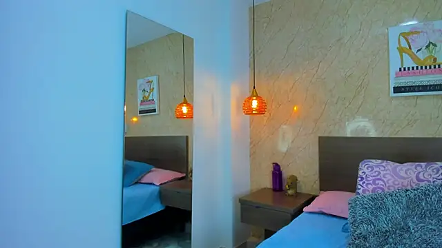 Miia03 online show from 04-28-26, 11:26