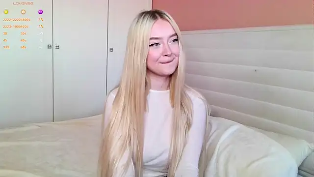 ChristinBland online show from 04-01-26, 01:41