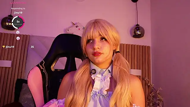 Shiori hime online show from 03-08-26, 04:55