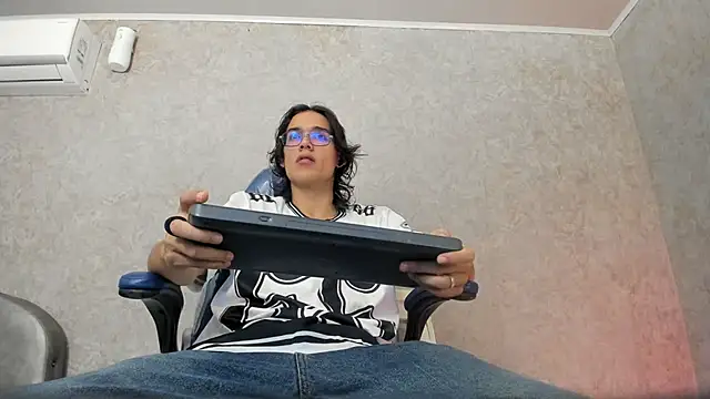 Noha castellano online show from 03-08-26, 12:31