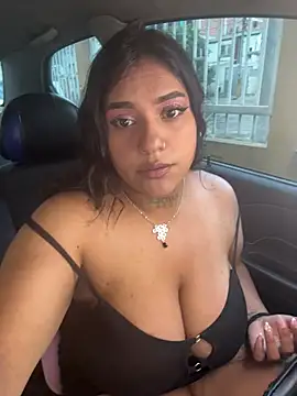 Nahomy firee online show from 03-23-26, 07:07