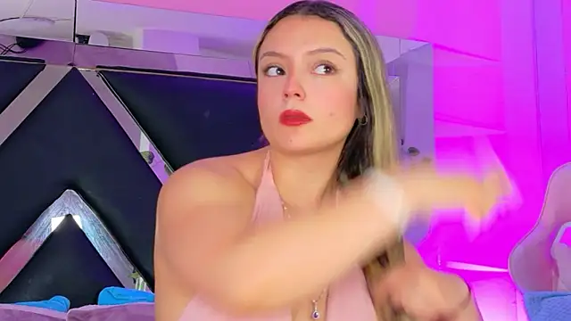 Snapshot of Giigii_Hadid_ chatting on 03-07-26, 02:58 Giigii Hadid online show from 03-07-26, 02:58