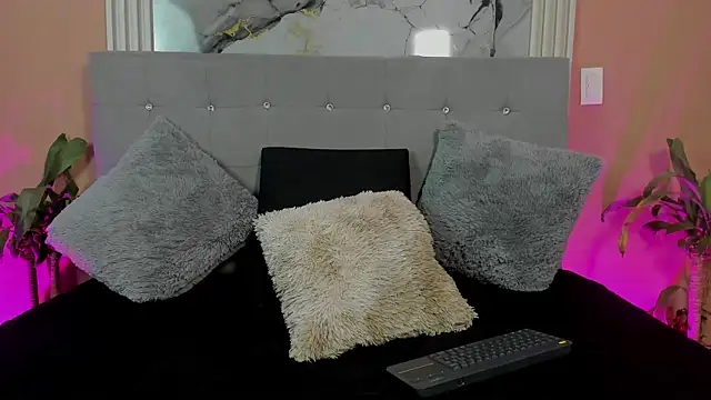 Eros Lux online show from 04-09-26, 12:10