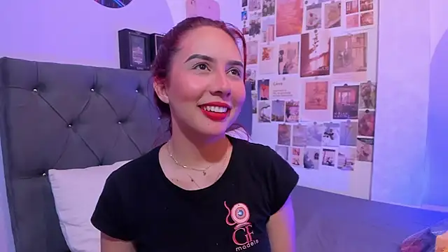 violeta blaze1 online show from 06-12-26, 10:03
