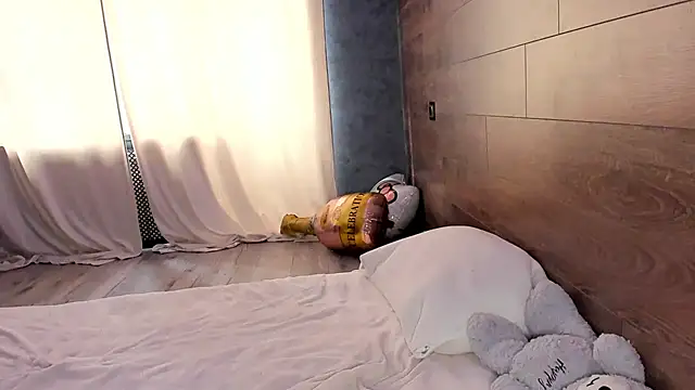 AmmyLuu online show from 03-19-26, 12:31