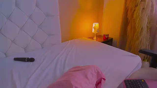 Dollhell online show from 04-23-26, 12:29